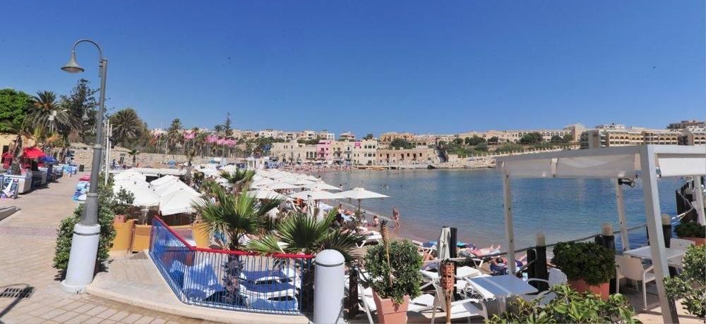 Beach Garden Hotel Сент Джулианс Экстерьер фото